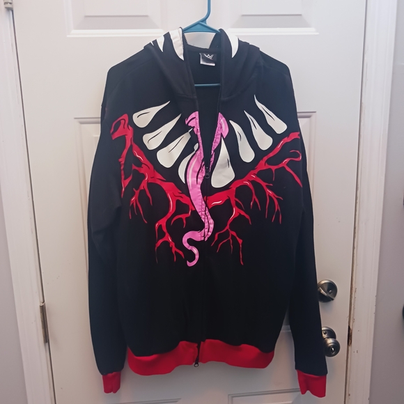 WWE Black and Red Zip Up Sweater - Picture 1 of 12
